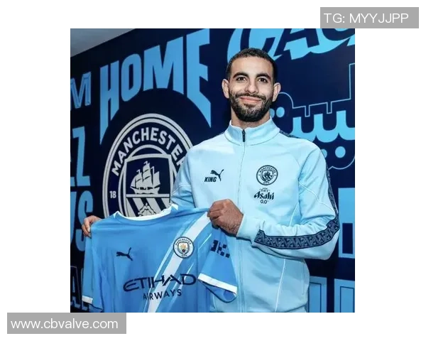 赖因德斯谈曼城团队氛围每位球员都有机会争取首发位置